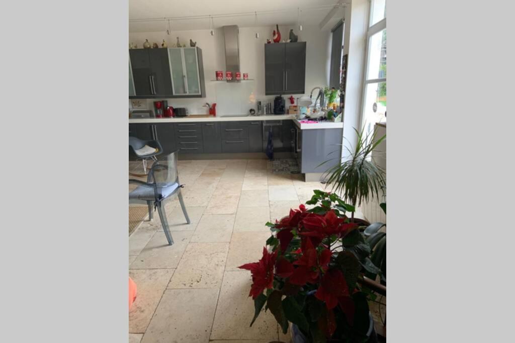 Mas 19E Entierement Climatise Avec Piscine A Usage Exclusif Roquemaure  Luaran gambar